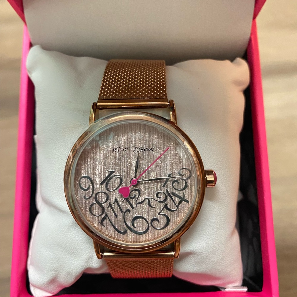 NEW Betsey Johnson Rose Gold Watch Falling Numbers Mesh Band